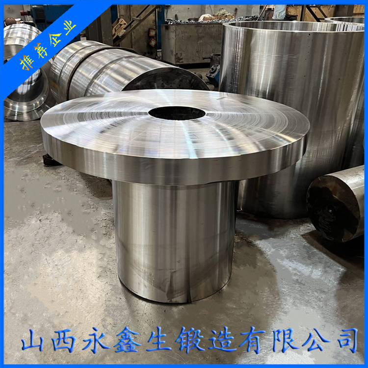 筒体锻件内孔挤压成形金属流线可视化与性能调控