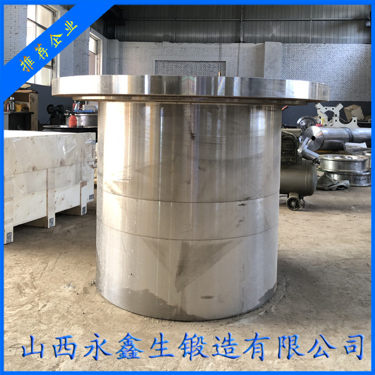 超大口径厚壁超长筒体锻件变形控制技术与校正工艺方案